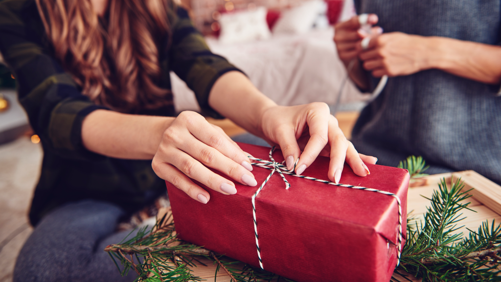 7 dicas para comprar presentes de Natal mais econômicos