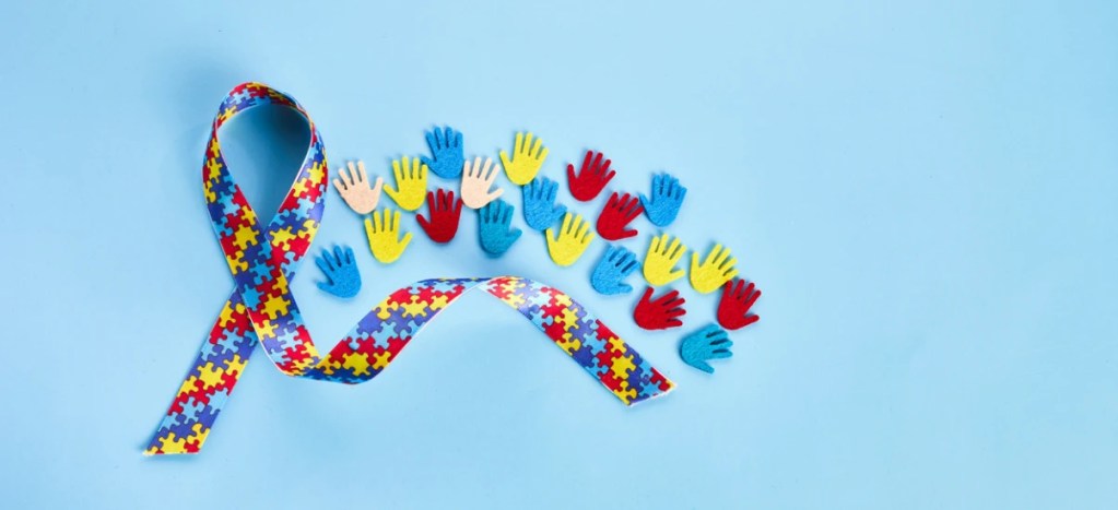 Abril Azul: o que é e por que conscientizar sobre autismo?